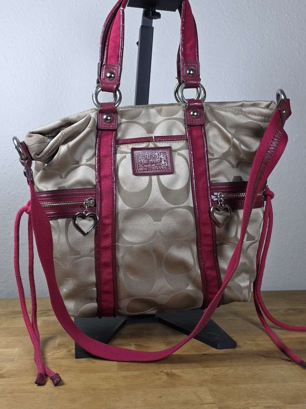 Coach Poppy Daisy F20101 Signature C Tote Berry Pink Heart Charm Shoulder Bag